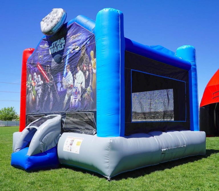 STAR-WARS-BOUNCE-HOUSE-01