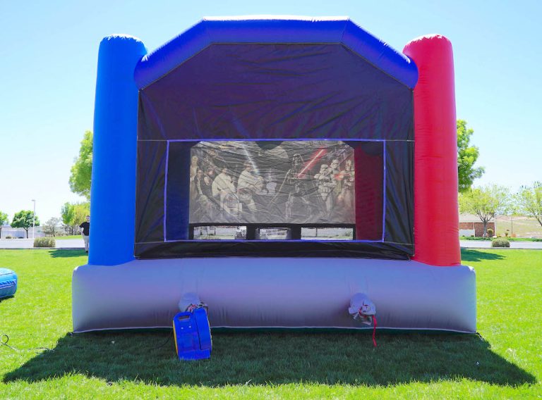 STAR-WARS-BOUNCE-HOUSE-05
