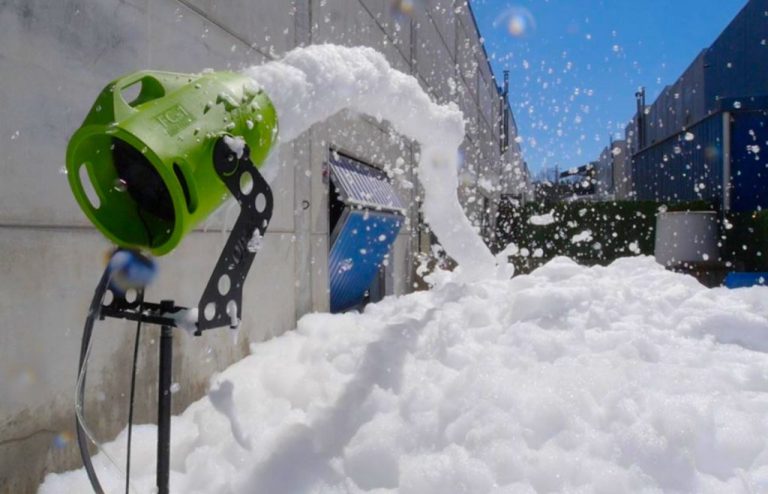 Foam-Cannon-Rental-Day-Shot